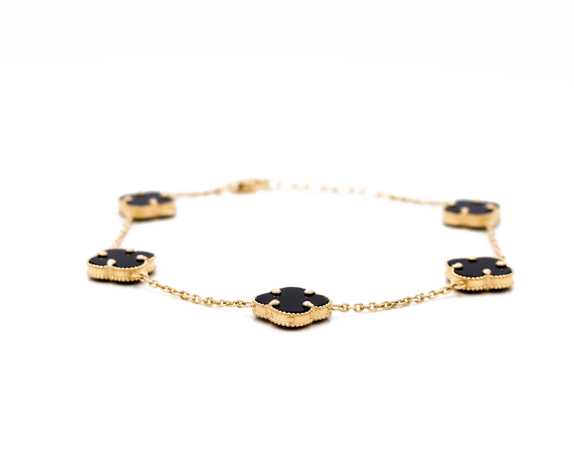 10K Yellow Gold Five Black Clover Women's Bracelet / Size: 7.5” 11MM / Weight: 3.8 GR / DQWB0CLV-5