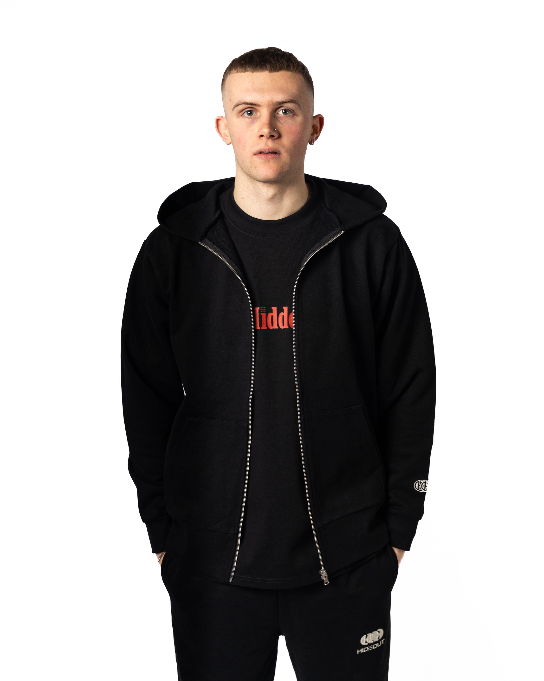 REVOLUTION ZIP HOODIE -BLACK SS26