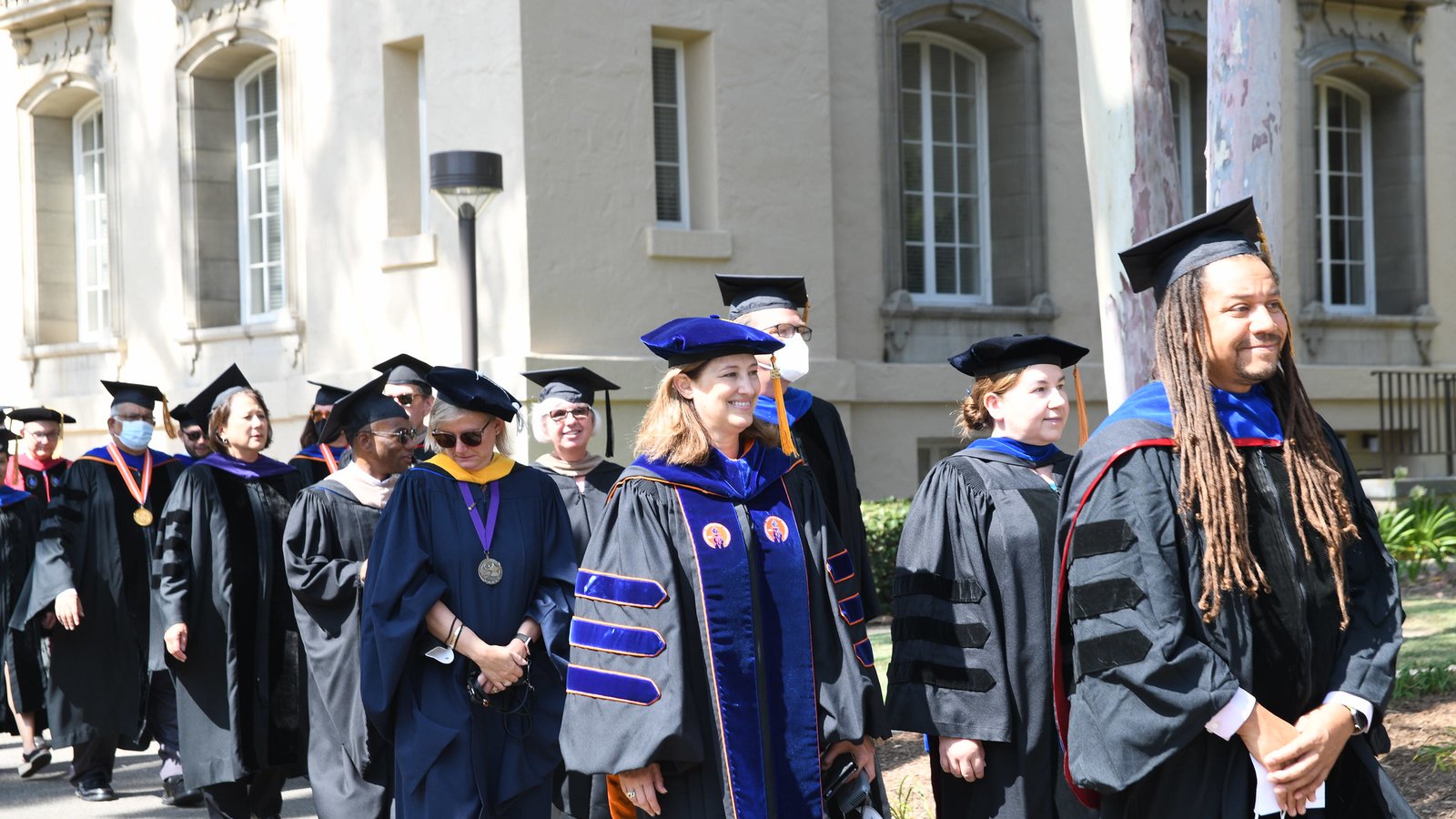 Commencement 2022 procession