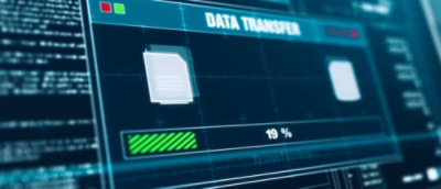 Egy gép Data Transitor felirattal.