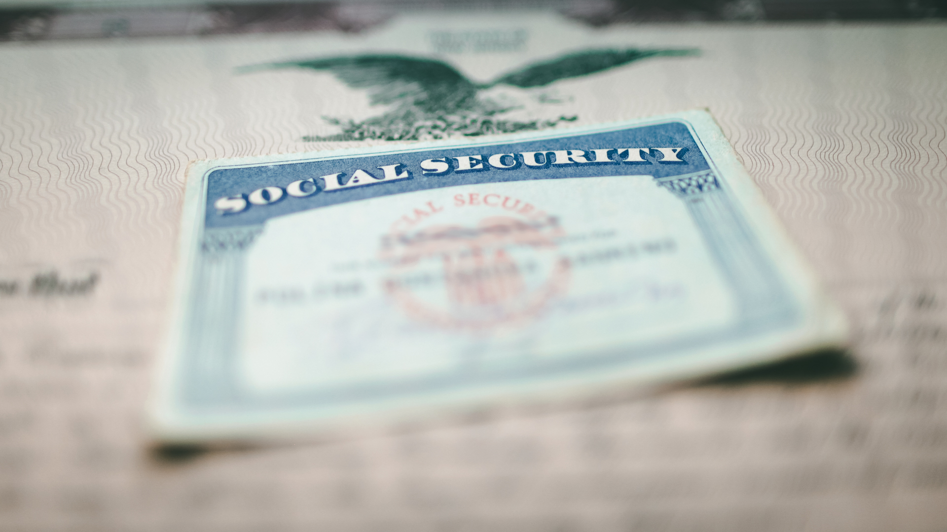 Here’s the Salary You Need To Make To Get the Maximum Social Security Benefit Here’s the Salary You Need To Make To Get the Maximum Social Security Benefit