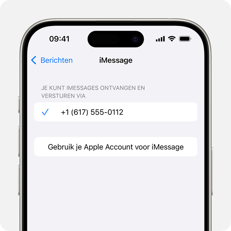 Het scherm met iMessage-instellingen op een iPhone. Tik onderaan op de knop 'Gebruik je Apple Account voor iMessage' om je Apple Account te gebruiken voor het versturen en ontvangen van iMessages.