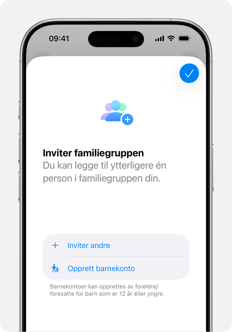 iPhone som viser en invitasjon til Familiedeling, inkludert alternativet for å opprette en barnekonto