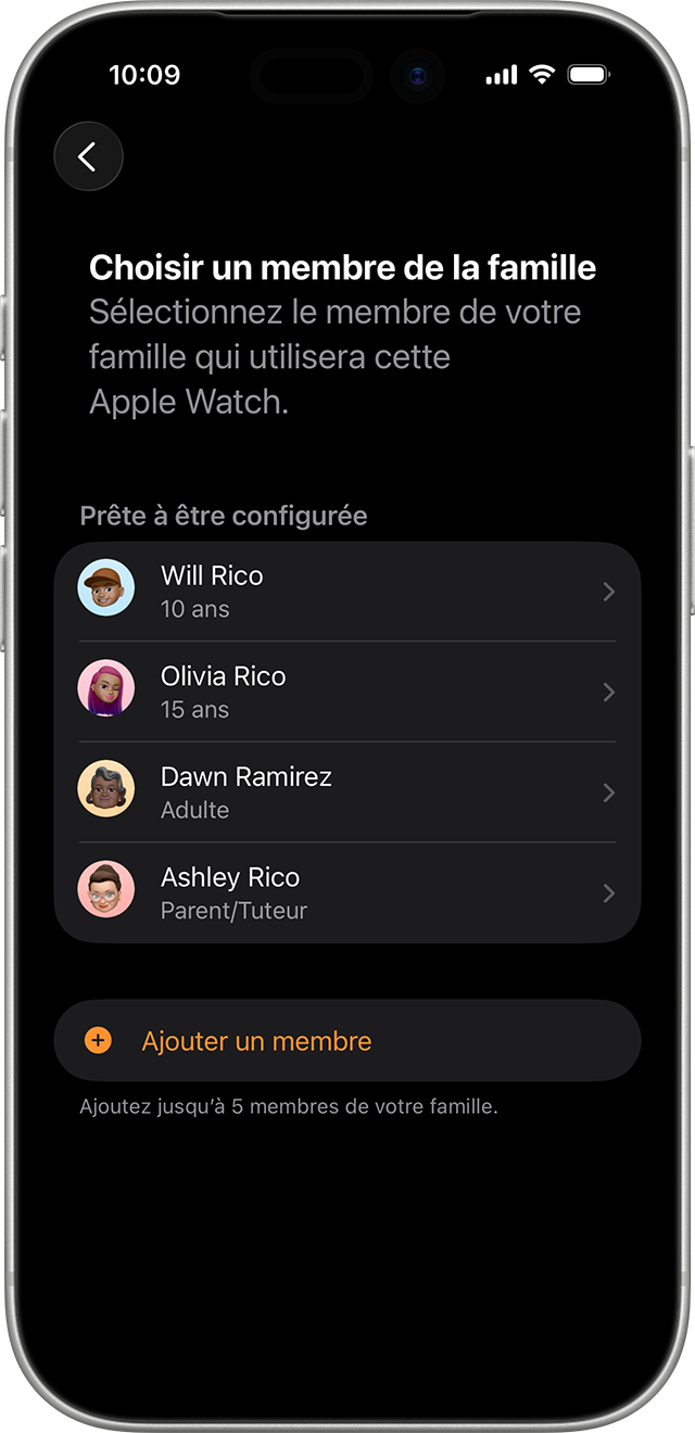 iPhone affichant l’écran sur lequel un utilisateur choisit un membre de la famille qui utilisera la montre