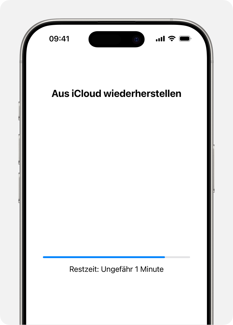 Ein iPhone, auf dem der Wiederherstellungsstatus des Geräts aus einem iCloud-Backup angezeigt wird.