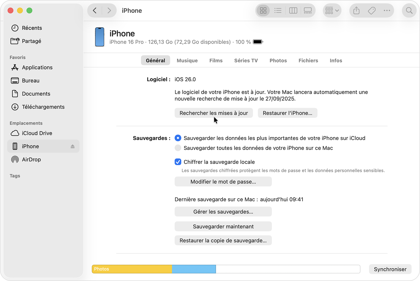 Curseur passant sur le bouton « Rechercher les mises à jour » dans le Finder