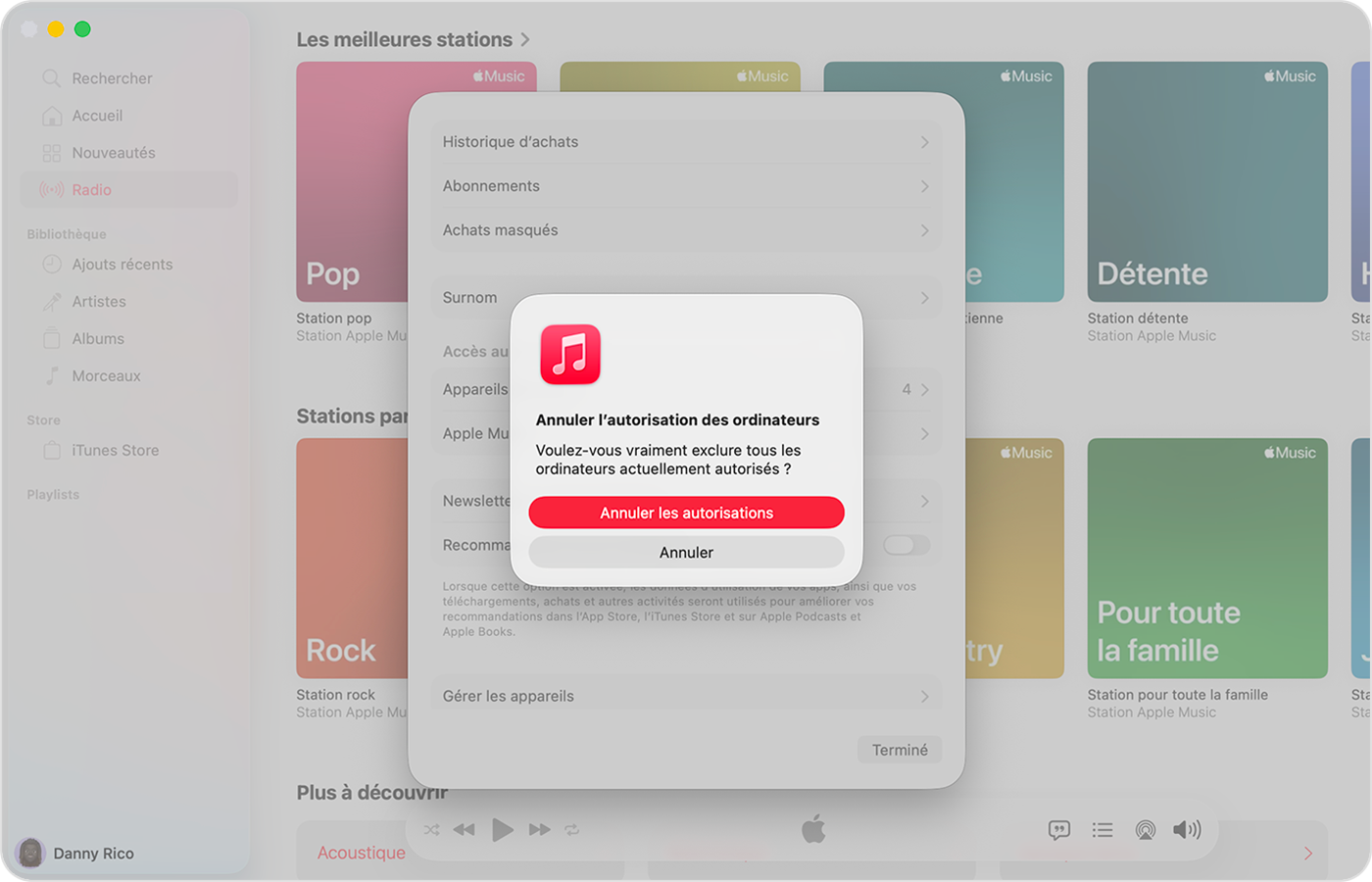 App Apple Music sur un Mac présentant la page Données du compte et le bouton Retirer toutes les autorisations.