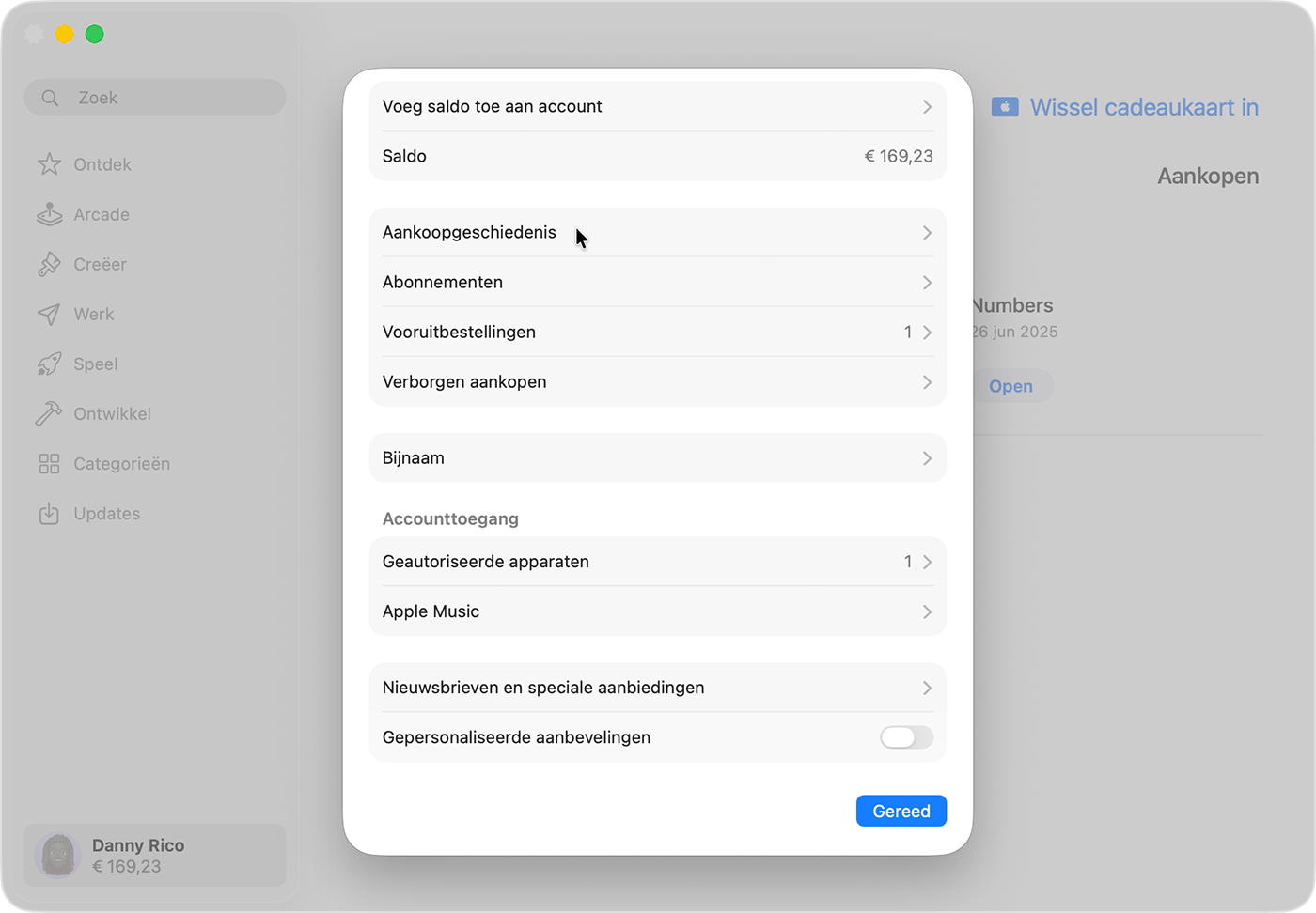 Een afbeelding met 'Accountinstellingen' in de App Store in macOS. Een knop voor 'Bekijk alles' is gemarkeerd.