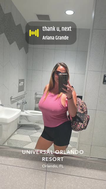 Bbabyyy😎🍍🌺🍹