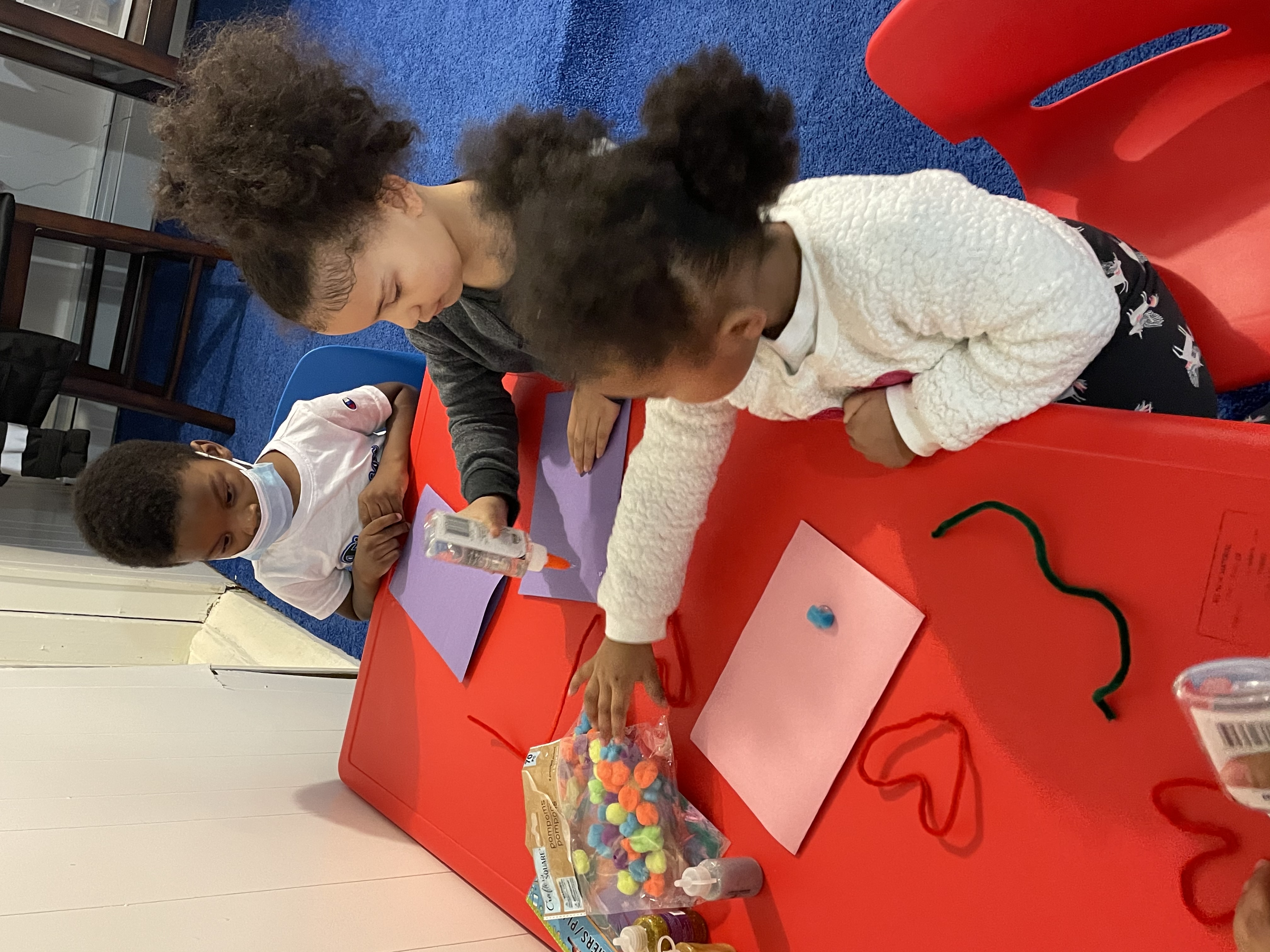 Happy Hearts & Faces Daycare's Photo