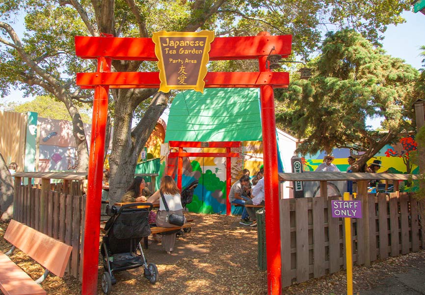 japanese-tea-garden-party-area