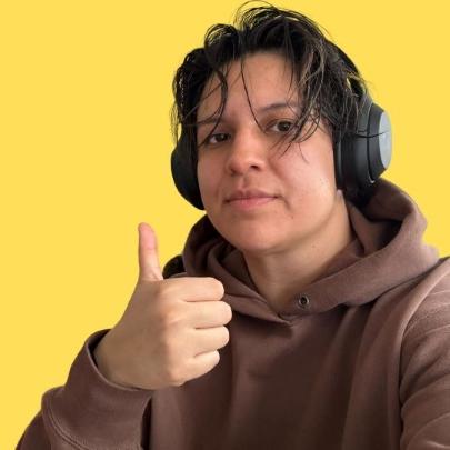 Gwyneth Pena-Siguenza