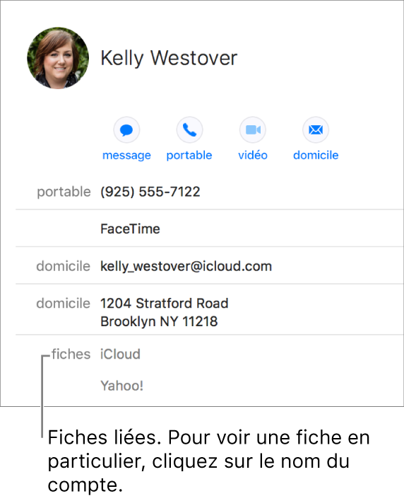 Une fiche associée avec deux comptes dans la section Fiches ; pour voir un compte spécifique, cliquez sur son nom.