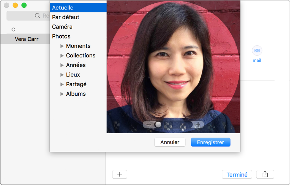 La fenêtre permettant d’ajouter ou de modifier l’image d’un contact : sur la gauche se trouve la liste des sources, telles que Par défaut ou Appareil photo, et sur la droite s’affiche l’image actuelle, avec un curseur permettant d’agrandir l’image.