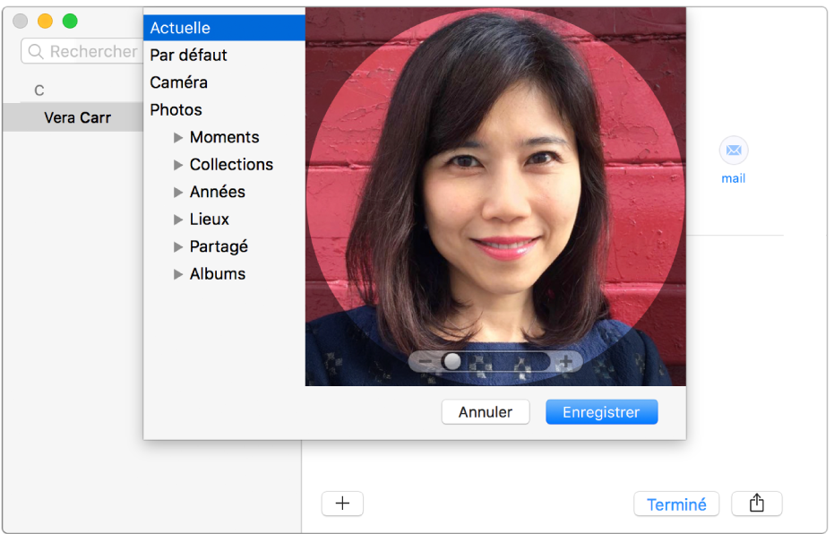La fenêtre permettant d’ajouter ou de modifier l’image d’un contact : sur la gauche se trouve la liste des sources, telles que Par défaut ou Appareil photo, et sur la droite s’affiche l’image actuelle, avec un curseur permettant d’agrandir l’image.