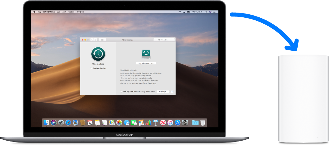 Màn hình MacBook Air đang hiển thị cửa sổ sao lưu Time Machine. MacBook Air được kết nối không dây với AirPort Time Capsule.