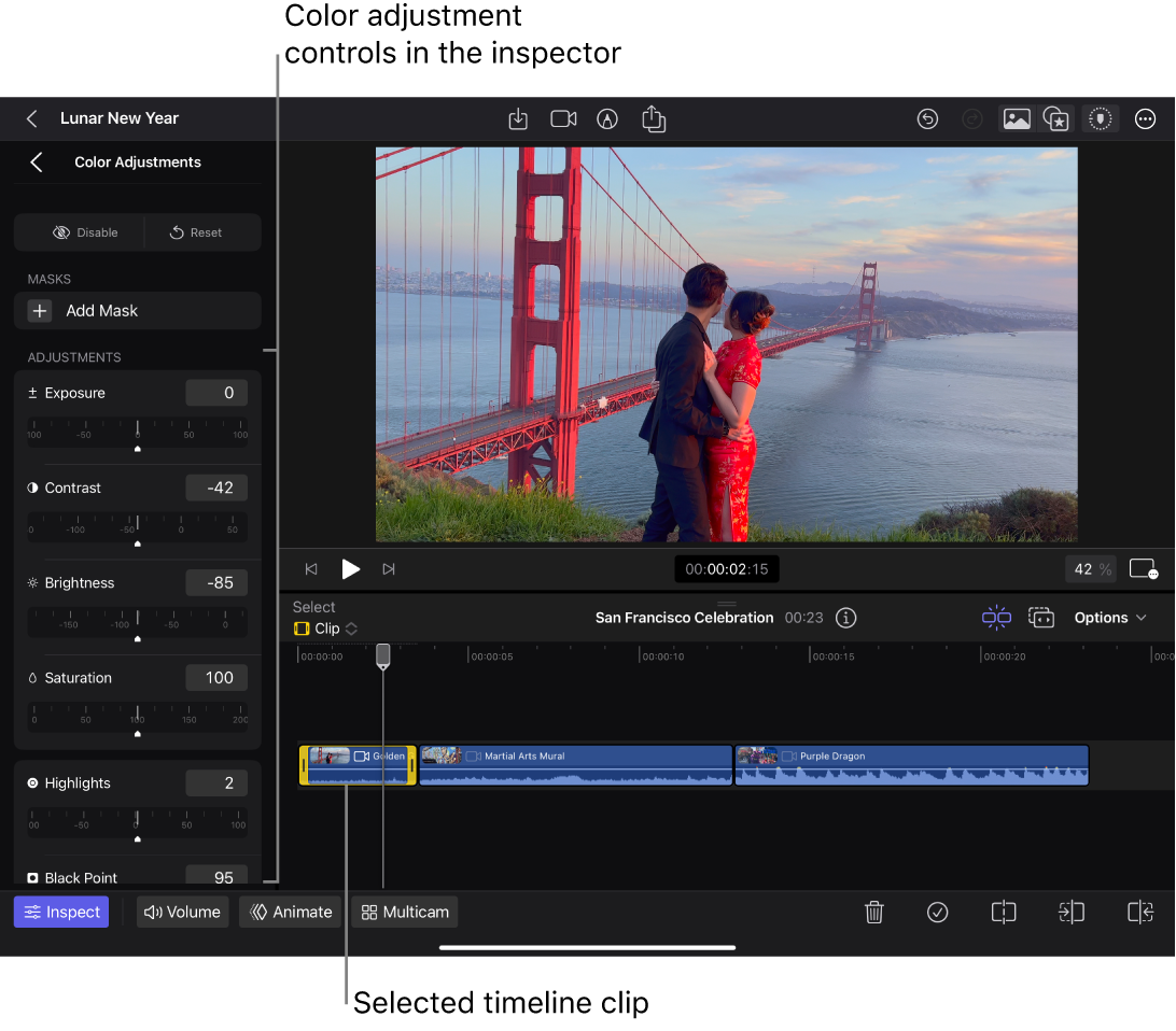 Ein in der Timeline ausgewählter Clip und das geöffnete Informationsfenster links zeigen die Steuerelemente für die Farbanpassung.