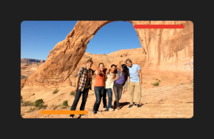 Clip din browser cu linie roșie în partea de sus a cadrelor marcate ca respinse