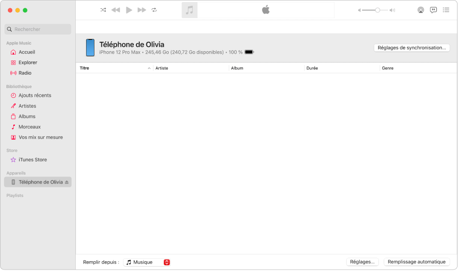 La fenêtre Musique avec un appareil (iPhone de Julie) dans la barre latérale. Le bouton « Réglages de synchronisation » dans le coin supérieur droit permet d’ouvrir le Finder.