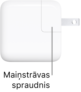 30 W USB-C strāvas adapters.