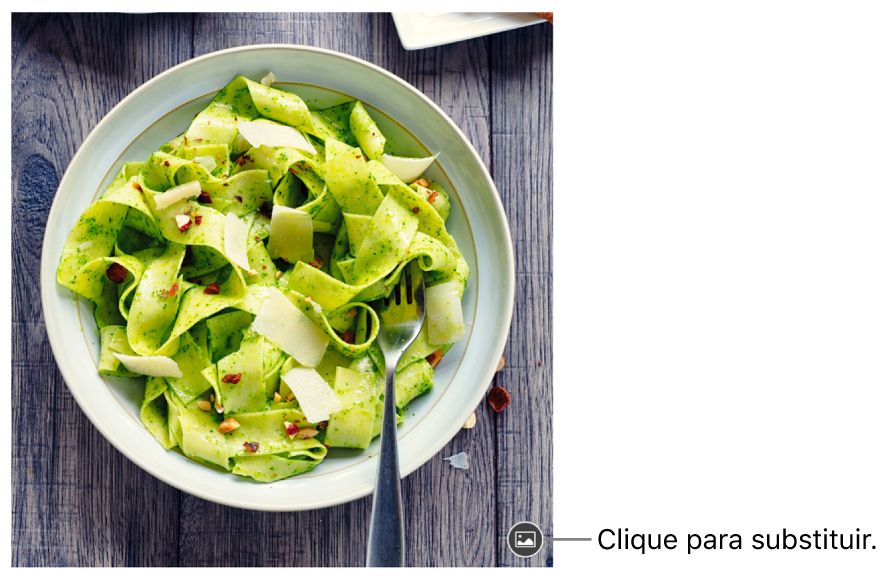 Uma imagem com um botão "Substituir imagem”.