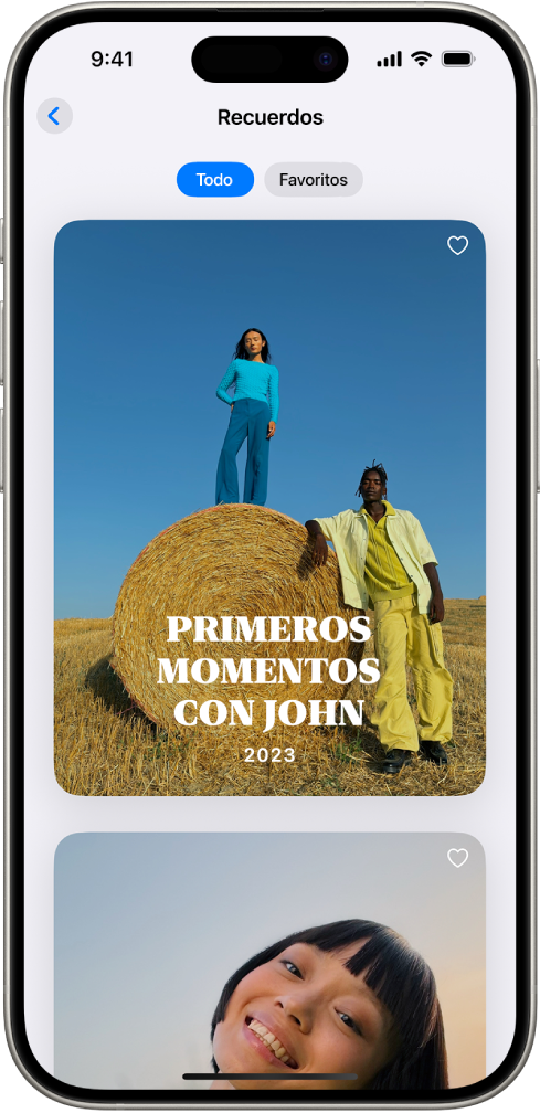 La app Fotos está abierta en la colección Recuerdos. La pestaña Todo está seleccionada, y debajo hay una lista de recuerdos.