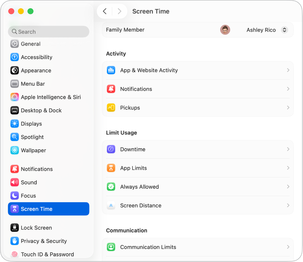 Het venster met schermtijdinstellingen, met opties voor app- en websiteactiviteit, meldingen en activeringen, evenals opties voor het beheer van schermtijd, zoals het inplannen van apparaatvrije tijd en limieten voor apps en communicatie.