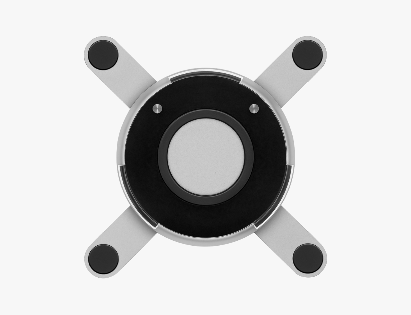 VESA 마운트 어댑터를 위에서 본 모습.