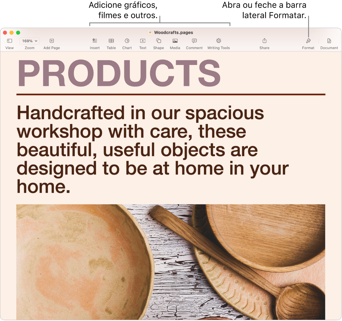 Janela do Pages mostrando um documento criado a partir de um modelo. Existem chamadas para adicionar gráficos, filmes e mais na barra de ferramentas e uma chamada para abrir ou fechar a barra lateral Formatar.