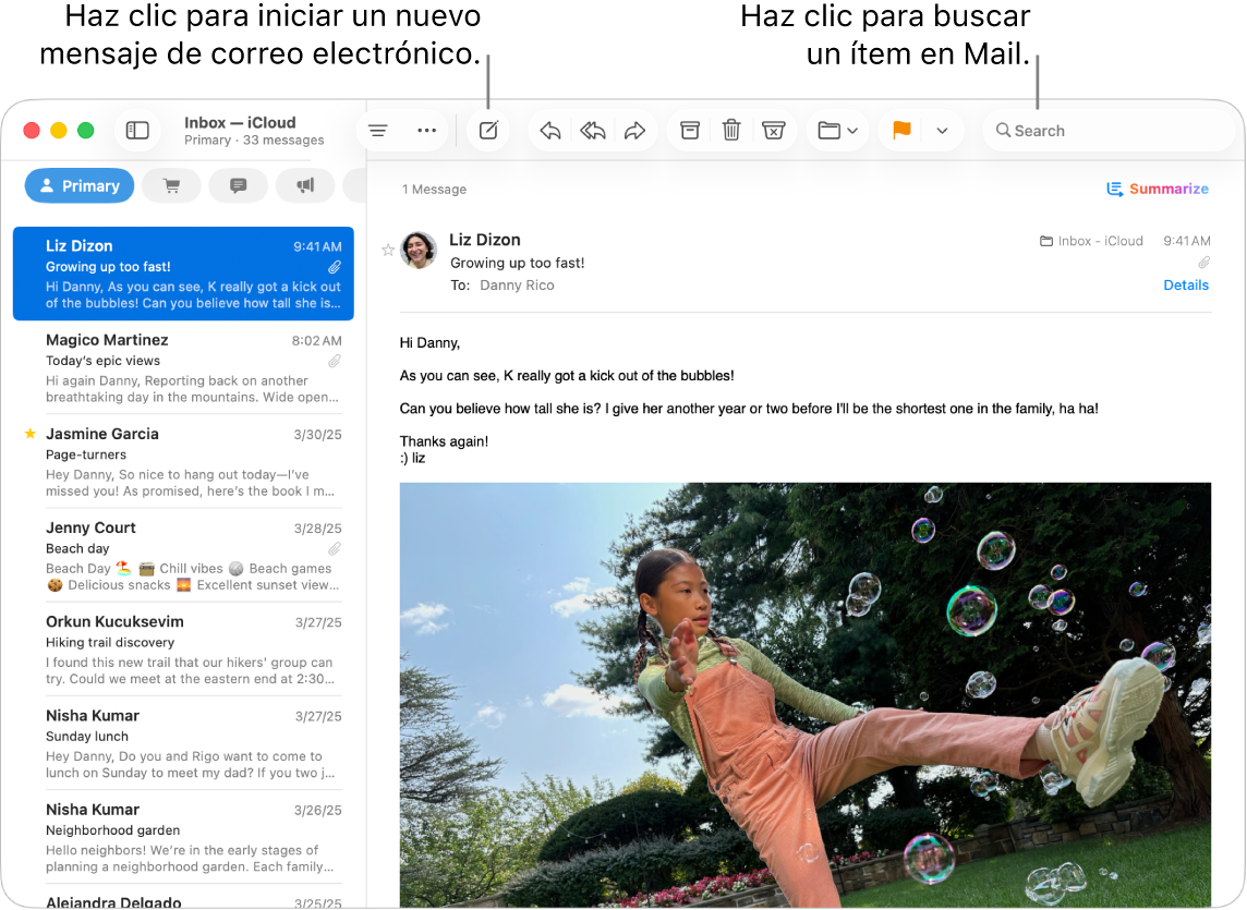 Una ventana de Mail muestra la lista de mensajes junto a la barra lateral y el contenido del mensaje seleccionado a la derecha. Una indicación señala el campo de búsqueda.