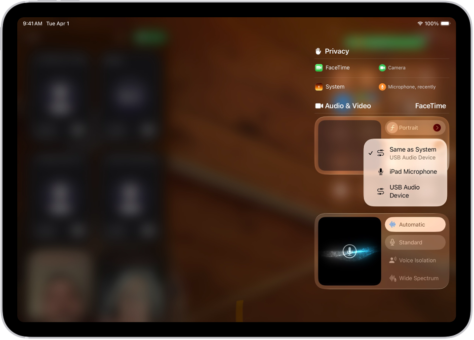 قائمة في مركز التحكم، تعرض خيارات مصدر الإدخال لتسجيل جانبك من مكالمة فيديو جماعية.
