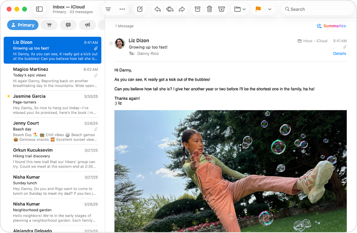 Jendela Mail menampilkan pesan dari daftar pesan Utama.