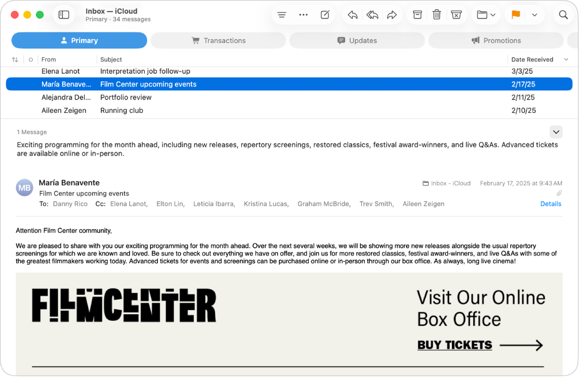 Mail 윈도우에 보낸 사람, 제목 및 받은 날짜와 같은 열이 있는 열 레이아웃으로 메시지 목록이 표시되며 목록 아래에 메시지 미리보기가 있음.