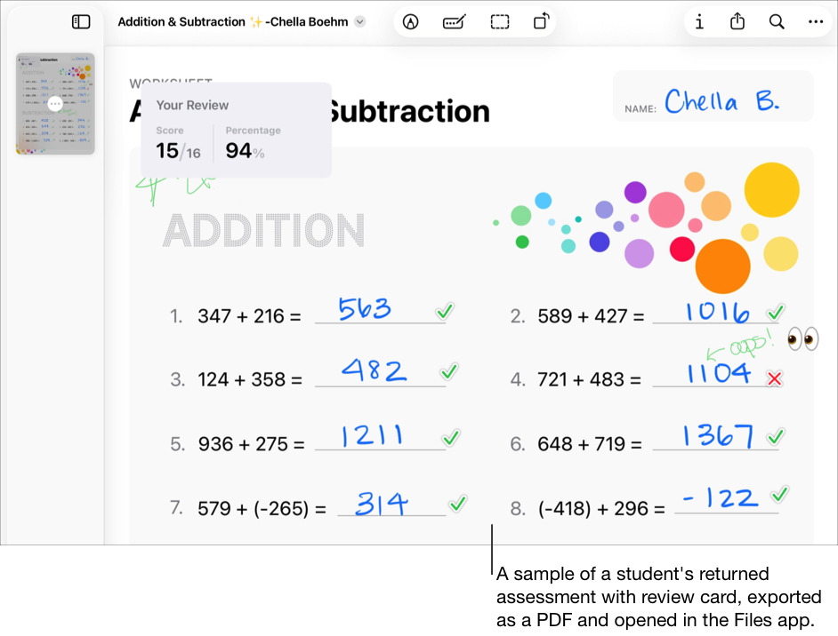 Contoh penilaian dengan kartu peninjauan murid yang dikembalikan, termasuk tanda yang menunjukkan jawaban benar dan salah.