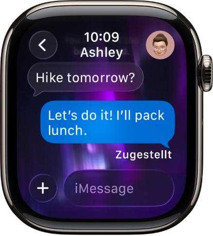Die Apple Watch mit einer Konversation in der App „Nachrichten“.