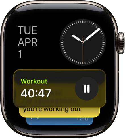 Pile intelligente sur l’Apple Watch qui affiche les événements en direct et des widgets.