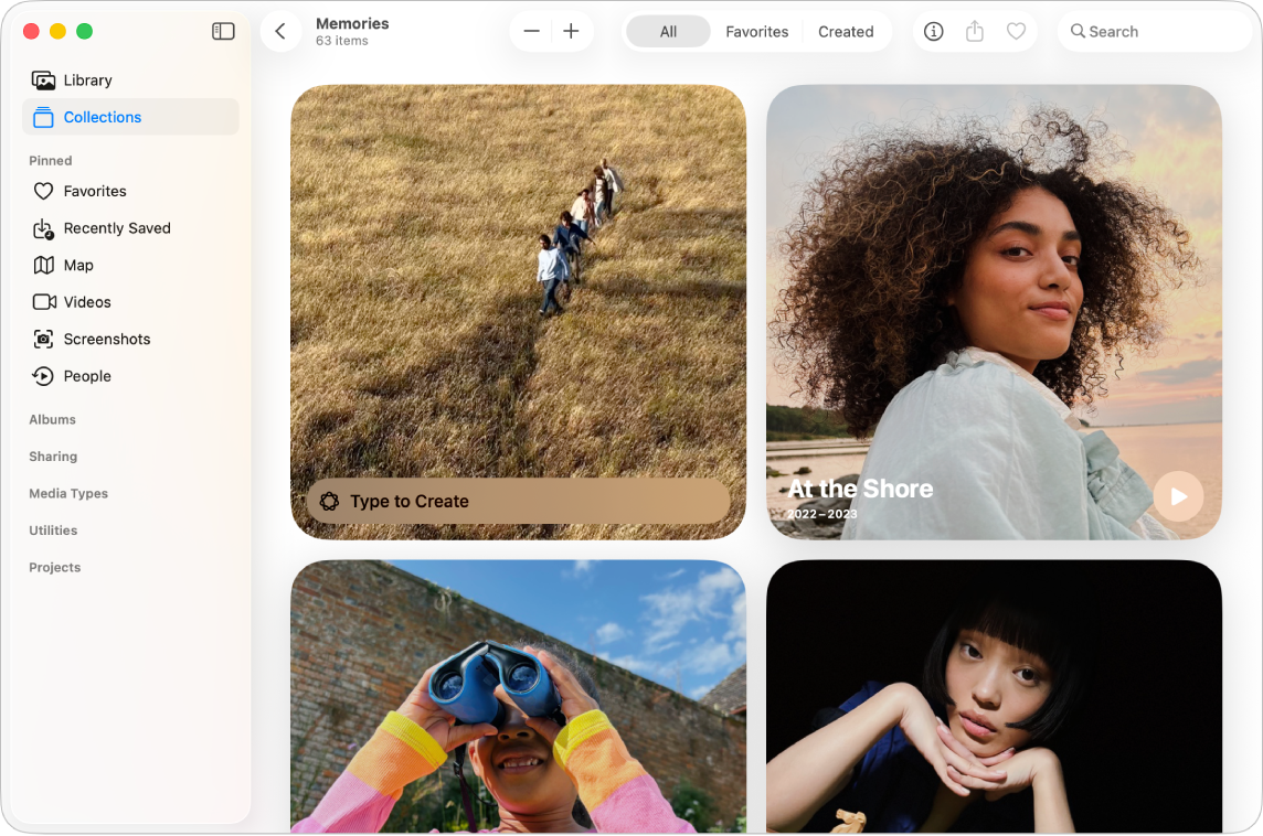 Ein Fenster der App „Fotos“ auf dem Mac zeigt die Sammlung „Rückblicke“ mit Optionen, einen Rückblickfilm zu erstellen und zuvor erstellte Rückblicke anzusehen.