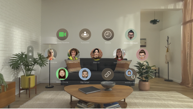 Vue Personnes sur l’Apple Vision Pro, affichant une liste de contacts et l’option pour lancer un appel FaceTime.