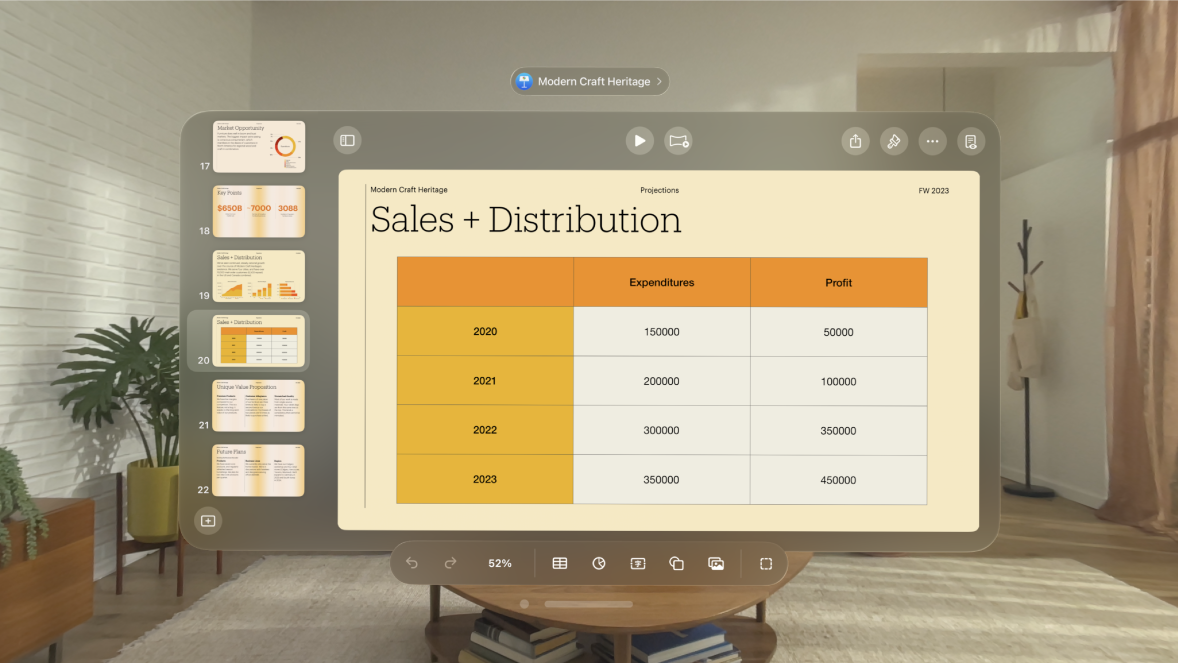 Apple Vision Pro 上的 Keynote App 顯示投影片中有一個表格。