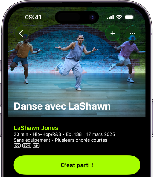 L’écran « Apple Fitness+ » affichant un exercice. Une image de coachs exécutant un exercice se trouve en haut de l’écran. Le titre de l’exercice et le nom du coach l’exécutant se trouvent au centre. Le bouton pour commencer l’exercice se situe sous les détails de l’exercice.
