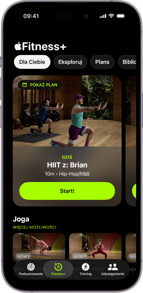 Ekran Dla Ciebie w&nbsp;Apple&nbsp;Fitness+, pokazujący trening z&nbsp;planu własnego oraz polecane treningi jogi.