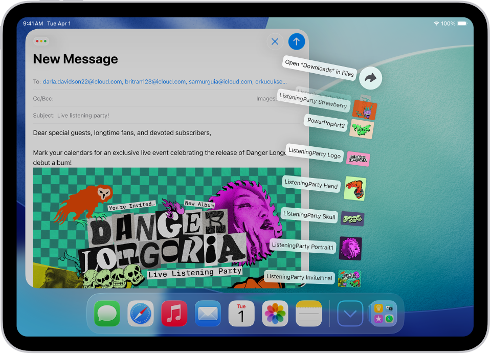 iPad ਦੀ ਹੋਮ ਸਕਰੀਨ Dock ਤੋਂ ਖੋਲ੍ਹੀਆਂ ਜਾ ਸਕਣ ਵਾਲੀਆਂ ਫ਼ਾਈਲਾਂ ਦਿਖਾ ਰਹੀ ਹੈ।