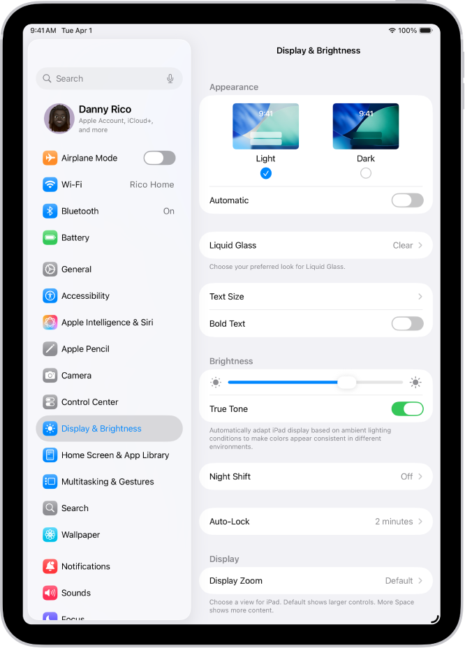 సెట్టింగ్లలోని డిస్ప్లే & బ్రైట్నెస్ స్క్రీన్.