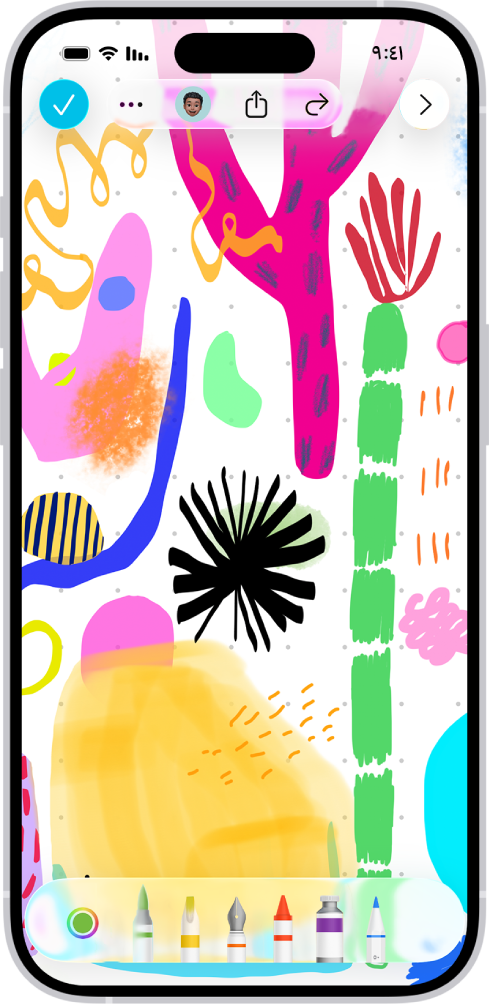 جهاز iPhone يظهر به تطبيق المساحة الحرة وقائمة أدوات الرسم مفتوحة. تتضمن اللوحة خط يدوي ورسومات.