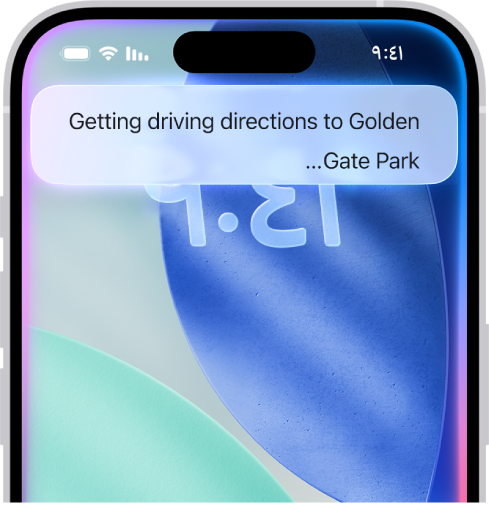 iPhone يظهر به رد من Siri في الجزء العلوي من الشاشة.