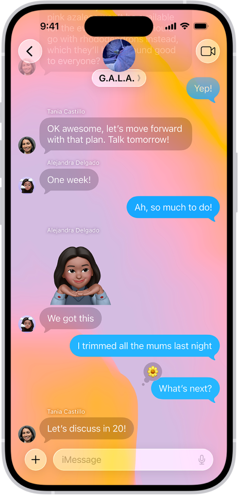 Konverzace v aplikaci Zprávy s dynamickým pozadím