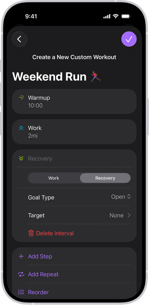 Денені қыздыру, жұмыс және қалпына келтіру аралықтарын көрсететін «Фитнес» қолданбасының «Арнаулы жаттығу» экраны. Экранның төменгі жағындағылар — қадам қосу, аралық қосу және аралықтарды қайта реттеу түймелері.