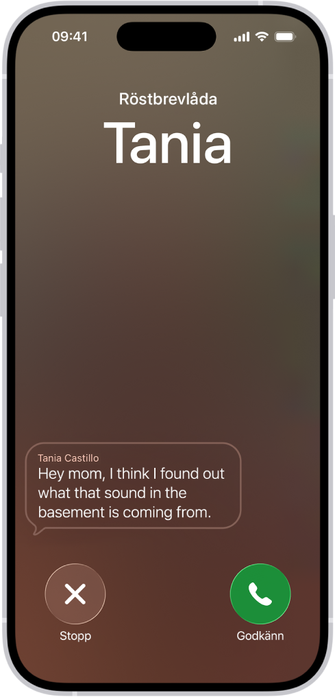En samtalsskärm visar ett röstmeddelande i realtid från en kontakt. Nedanför den transkriberade texten finns knappar för att stoppa eller besvara samtalet.