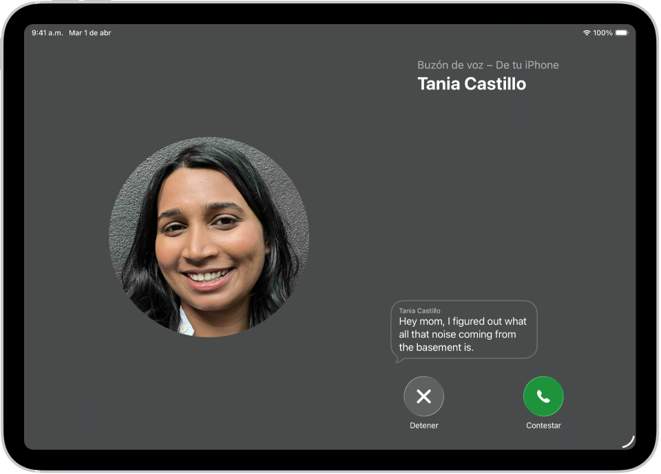 Una llamada mostrando un buzón de voz en vivo de un contacto. Debajo de la transcripción están los botones Detener y Aceptar para la llamada.
