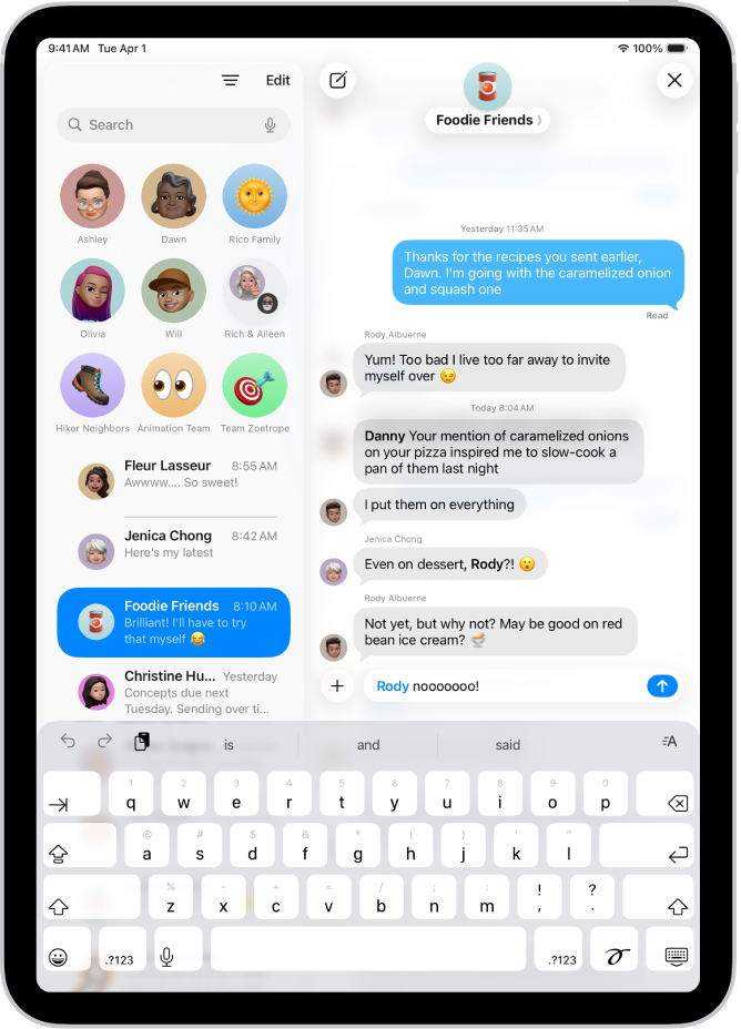 Redactando una respuesta dentro de una conversación de grupo en la app Mensajes. Se menciona a la otra persona de la conversación y su nombre aparece en negrita de color azul.